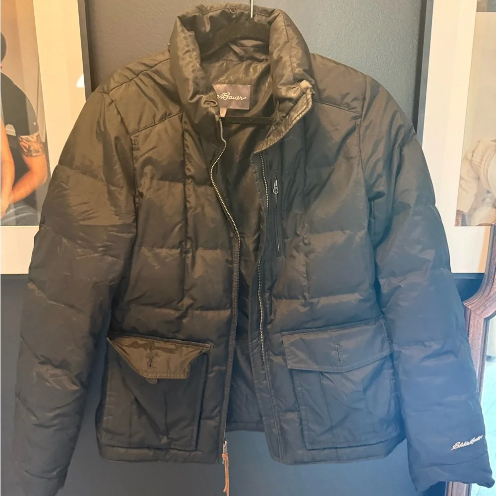 Eddie Bauer Black Puffer Jacket - Picture 1 of 3